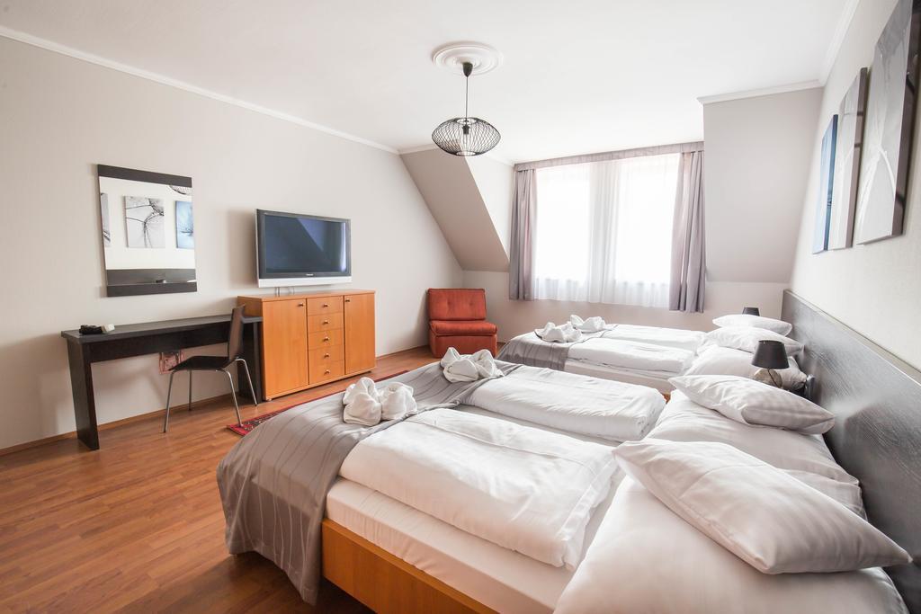 Salt Hill Apartmanok Egerszalók Exterior foto