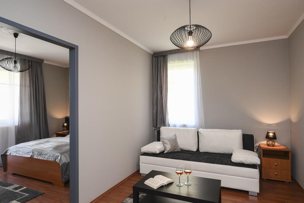 Salt Hill Apartmanok Egerszalók Exterior foto